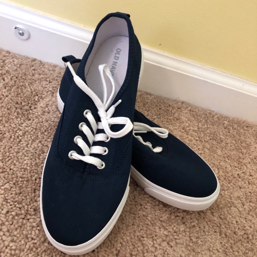 navy shoes